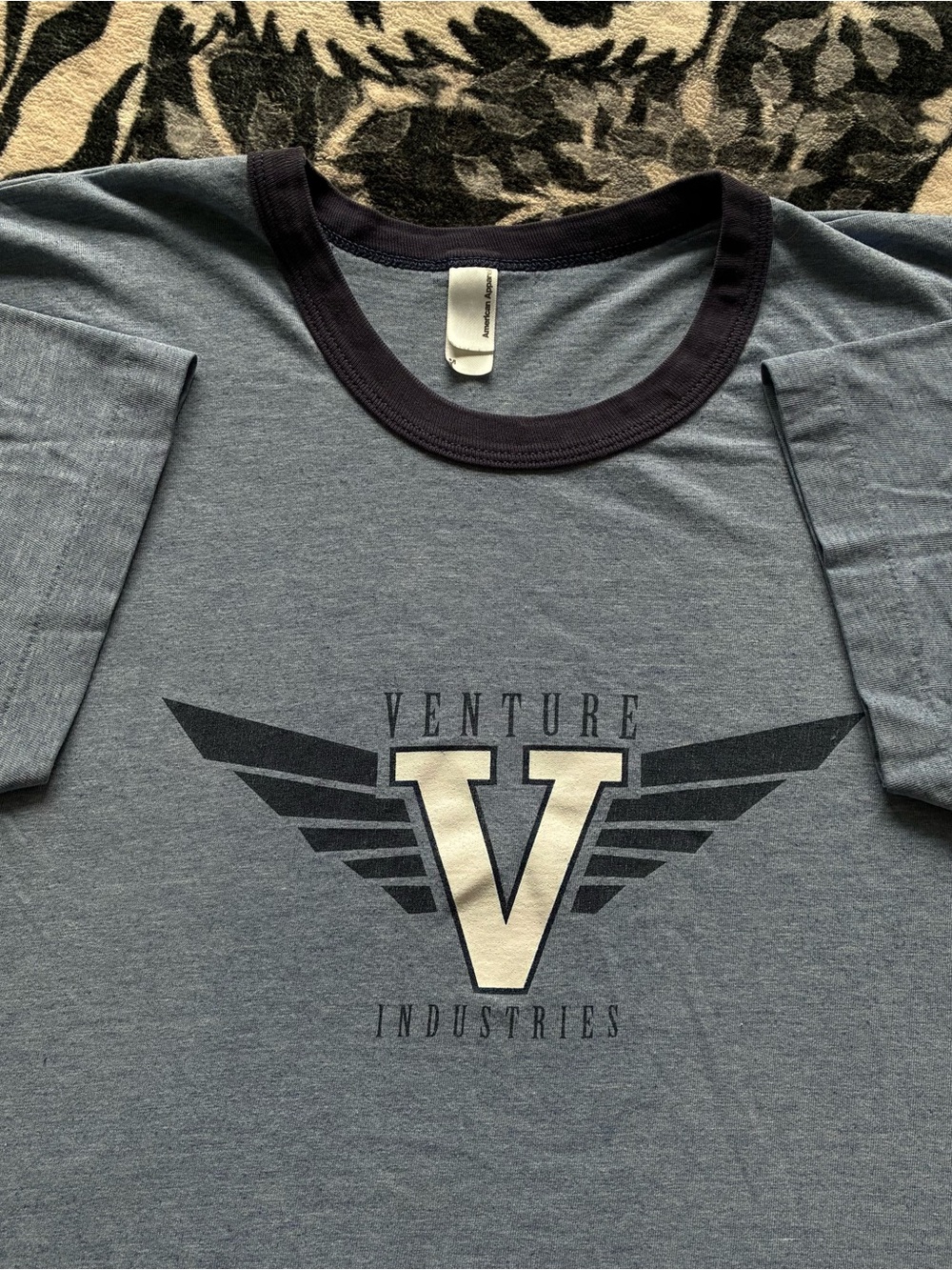 023 - THE VENTURE BROS CARTOON NETWORK 2011 ADULT SWIM PROMO T SHIRT